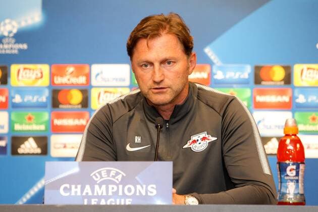 RB Leipzig - PK Champions League Leipzig, 16.10.2017, Red Bull Arena, Fussball, UEFA Champions League, Gruppe G, 3.Spieltag, Pressekonferenz am Vortag des Spiels , RB Leipzig vs. FC Porto , Im Bild: Trainer Ralph Hasenhüttl Hasenhuettl (RB Leipzig) ,