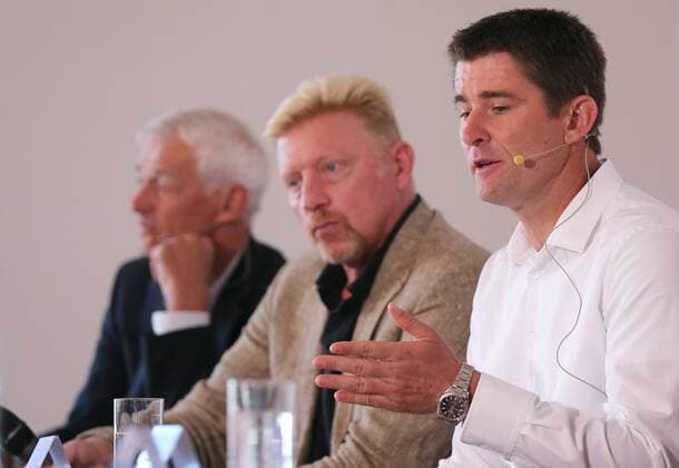 17.10.2017, Deutschland, Ismaning - Tennis - DTB Podiumsdiskussion. Im Bild DTB-Sportdirektor Klaus Eberhard, DTB head of men˜s Tennis Boris Becker und Davis-Cup-Kapitaen Michael Kohlmann. Ismaning Copyright: xBachun xEibner-Pressefotox EP_tbn
