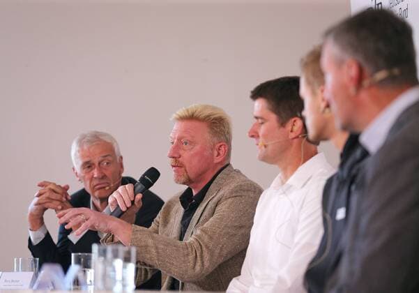 ISMANING,DEUTSCHLAND,17.10.2017 - TENNIS - DTB Podiumsdiskussion. Image shows Deutschland, Ismaning - Tennis - DTB Podiumsdiskussion. Im Bild DTB-Sportdirektor Klaus Eberhard, DTB head of men˜s Tennis Boris Becker, Davis-Cup-Kapitaen Michael Kohlmann, Davis Cup-players Yannick Hanfmann und BTV-Vizepraesident Dr. Peter Aurnhammer. Photo: GEPA pictures Thomas Bachun Ismaning Copyright: xBachun xEibner-Pressefotox EP_tbn