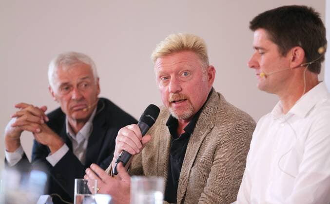 17.10.2017, Deutschland, Ismaning - Tennis - DTB Podiumsdiskussion. Im Bild DTB-Sportdirektor Klaus Eberhard, DTB head of men˜s Tennis Boris Becker und Davis-Cup-Kapitaen Michael Kohlmann. Ismaning Copyright: xBachun xEibner-Pressefotox EP_tbn