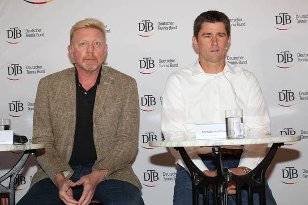 Boris Becker, Michael Kohlmann (Davis Cup Kapitaen), Podiumsdiskussion ueber die aktuelle Situation im deutschen Herrentennis im Sportpark TC Ismaning in Ismaning am 17.10.2017