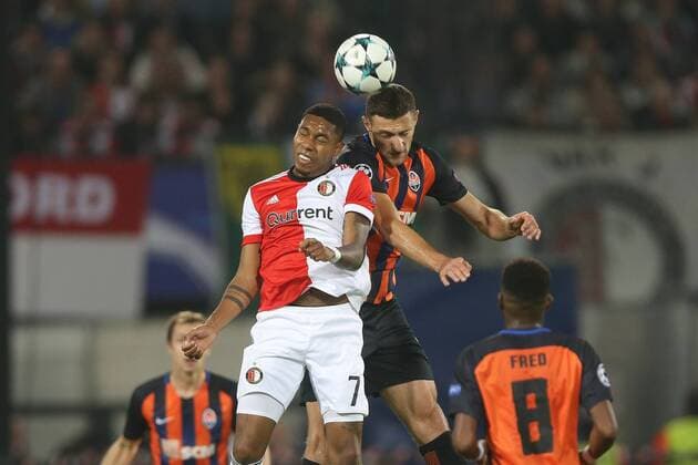 Jean Paul Boetius of Feyenoord, Ivan Ordets of FC Shakhtar Donetsk during the UEFA Champions League group F match between Feyenoord Rotterdam and Shakhtar Donetsk at the Kuip on October 17, 2017 in Rotterdam, The Netherlands UEFA Champions League 2017 2018 xVIxVIxImagesx xTomxBodexMultimediaxIVx 9040286