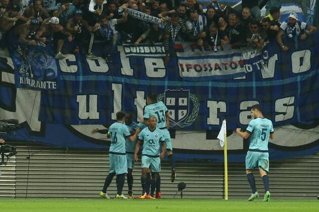 17.10.2017, xkvx, Fussball Champions League, RB Leipzig - FC Porto, emspor, v.l. Torjubel, Goal celebration, celebrate the goal zum 1:1 durch Vincent Aboubakar (FC Porto) Leipzig