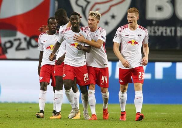 Jean Kevin Augustin 3:1, Naby Deco Keita, Kevin Kampl, Marcel Halstenberg Freude Emotion jubelnd Jubel nach 3:1 Fußball Fussball UEFA CL Championsleague Herren Saison 2017 2018 17.10.2017 RB Leipzig RBL vs. FC Porto