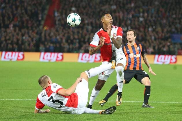 Sven van Beek of Feyenoord, Jean Paul Boetius of Feyenoord during the UEFA Champions League group F match between Feyenoord Rotterdam and Shakhtar Donetsk at the Kuip on October 17, 2017 in Rotterdam, The Netherlands UEFA Champions League 2017 2018 xVIxVIxImagesx xTomxBodexMultimediaxIVx 9041177
