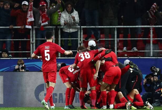 MOSCOW, RUSSIA - OCTOBER 17, 2017: Spartak Moscow s players celebrate scoring in the 2017 18 UEFA Champions League Group E Round 3 football match against FC Sevilla at Otkrytiye Arena Stadium. Stanislav Krasilnikov TASS  TS0650CC