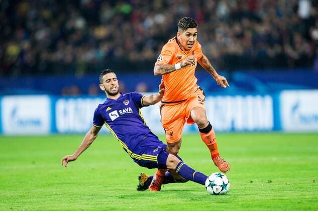 MARIBOR, SLOVENIA - OCTOBER 17: Marwan Kabha of NK Maribor vs Roberto Firmino of Liverpool FC during UEFA Champions League 2017 18 group E match between NK Maribor and Liverpool FC at Stadium Ljudski vrt, on October 17, 2017 in Maribor, Slovenia. (Photo by Vid Ponikvar Sportida) Football  Copyright: xVidxPonikvarx xSportidax