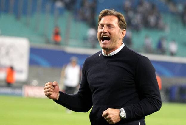 GER, UEFA Champions League, Vorrunde, RasenBallsport Leipzig vs FC Porto 17.10.17 , Leipzig, Red Bull Arena, GER, Saison 2017 2018, UEFA Champions League, Vorrunde, Gruppe G, 03. Spieltag, RasenBallsport Leipzig vs FC Porto im Bild Schlussjubel Trainer Ralph Hasenhüttl (Leipzig)