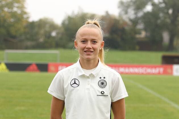 Lea Schueller Fototermin Frauen-Nationalmannschaft --- Fussball --- 18.10.2017 12.10.2017 Mainz-Kastel Copyright: xWeissx Eibner-Pressefotox EP_rws