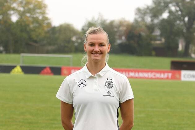 Alexandra Popp Fototermin Frauen-Nationalmannschaft --- Fussball --- 18.10.2017 12.10.2017 Mainz-Kastel Copyright: xWeissx Eibner-Pressefotox EP_rws