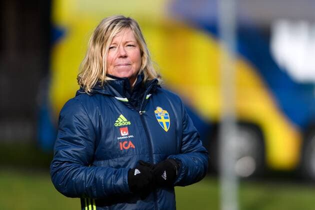 Fußball, Damen, WM-Quali, Schweden trainiert, Dänemark sagt Spiel ab 171018 Landslagschef Marika Domanski Lyfors under en träning med det svenska damlandslaget i fotboll den 18 oktober 2017 i Göteborg.  Copyright: CARLxSANDIN BB171018CS001