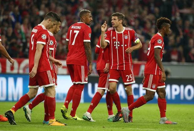 Robert Lewandowski, Jerome Boateng, Thomas Müller, Kingsley Coman Fußball Fussball UEFA CL Championsleague Herren Saison 2017 2018 18.10.2017 FC Bayern München FCB vs. Celtic Glasgow