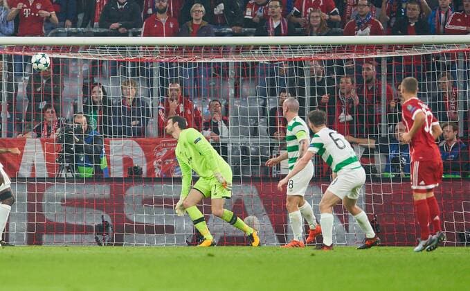 Joshua KIMMICH, FCB 32 Torschuss, schiesst das Tor zum 2-0 FC BAYERN MUENCHEN - CELTIC GLASGOW Gruppenphase Hinspiel, Fussball UEFA Champions League, Muenchen, 18.10.2017 CL Saison 2017 2018