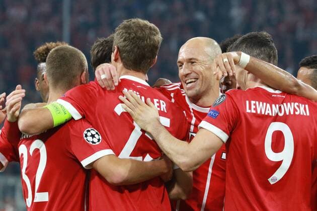 Thomas Müller, Robert Lewandowski, Joshua Kimmich, Arjen Robben (FC Bayern) - Torjubel Fussball UEFA Champions League FC Bayern München - Celtic FC 18.10.2017
