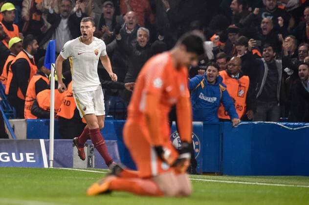 Edin Dzeko of Roma celebrates scoring second goal during the UEFA Champions League Group C match between Chelsea and Roma at Stamford Bridge, London, England on 18 October 2017. Copyright: xGiuseppexMaffiax 17180060