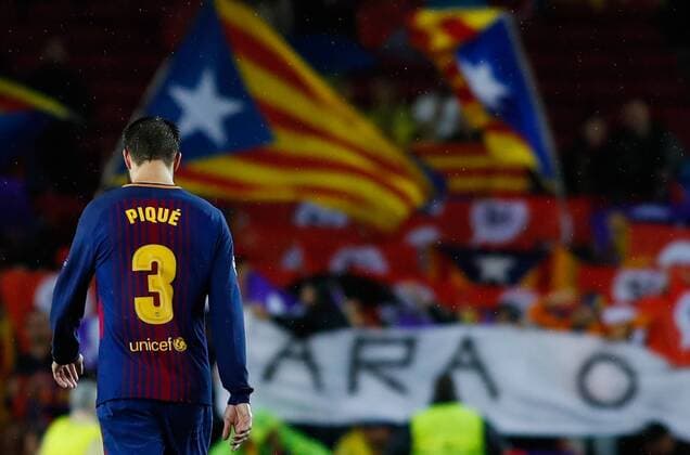 18th October 2017 Barcelona Spain Champions League F C Barcelona v Olympiacos F C Gerard Pique of FC Barcelona Barca with catalans flags  xAndresxGarciax xAFP7x xFCxBarcelonaxvxOlympiacos,xChampionsxLeague.xOctx18thx2017x