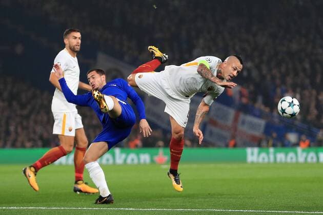 18th October 2017, Stamford Bridge, London, England; UEFA Champions League, Chelsea versus Roma; Eden Hazard of Chelsea battles with Radja Nainggolan of Roma  ActionPlus11941327