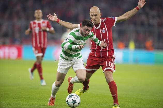Bilder des Tages - SPORT Fussball Champions League Begegnung FC Bayern Muenchen vs. Celtic Glasgow, Allianz Arena Muenchen. 18.10.2017 Im Bild: Patrick Roberts, Arjen Robben Â
