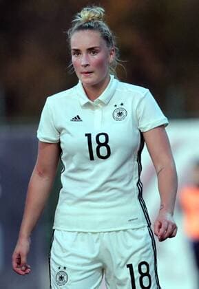 18.10.2017 Belgrade Serbia-Germany U19-Under 19 International Friendly Länderspiel match women s football Nina Lange Germany : 