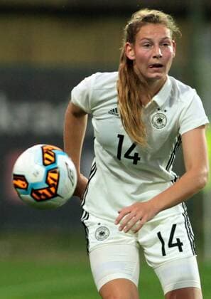 18.10.2017 Belgrade Serbia-Germany U19-Under 19 International Friendly Länderspiel match women s football Saral Linder Germany : 