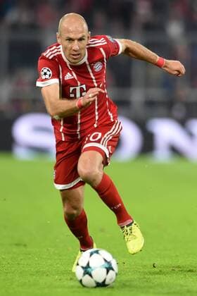 Fußball - Champions League - 03. Spieltag FC Bayern München - Celtic Glasgow am 18.10.2017 in der Allianz Arena in München Arjen Robben (Muenchen) am Ball.