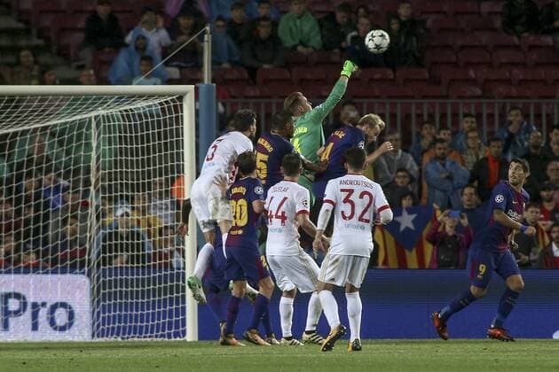 BARCELONA, SPAIN - OCTOBER 18: UEFA Champions League, Group Stage Matchday 3, Barcelona v Olympiacos, Camp Nou (photo by Nikos Mitsouras Reporter Media) SPO  Copyright: xNikosxMitsourasx xReporterxMediax