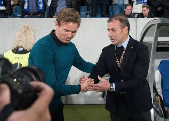 19.10.2017, xfux, Fussball Europa League, TSG 1899 Hoffenheim - Istanbul Basaksehir FK, emspor , v.l. Trainer Julian Nagelsmann (1899 Hoffenheim), Abdullah Avci (Trainer Coach Istanbul Basaksehir FK) Sinsheim