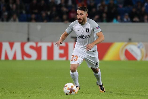 Tunay Torun (Istanbul, 23), am Ball, Spielszene, Freisteller, Ganzkörper, Einzelbild, Aktion, Action, Fussball, UEFA Europa League, TSG 1899 Hoffenheim - Istanbul Basaksehir,
