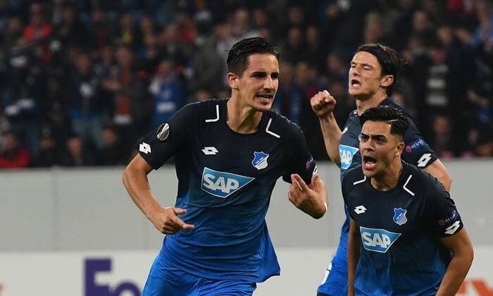 19.10.2017, xfux, Fussball Europa League, TSG 1899 Hoffenheim - Istanbul Basaksehir FK, emspor , v.l. Benjamin Huebner (1899 Hoffenheim), Nadiem Amiri (1899 Hoffenheim) Torjubel, Goal celebration, celebrate the goal zum 1:0 Sinsheim