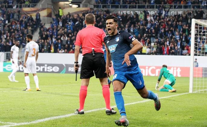 Fussball Europa League: TSG 1899 Hoffenheim - Istanbul Basaksehir, Gruppe C am 19.10.2017 in der Wirsol Rhein Neckar Arena, xmdx, 2-0 durch Nadiem AMIRI (18, 1899 Hoffenheim) , torjubel TSG 1899 Hoffenheim - Istanbul Basaksehir