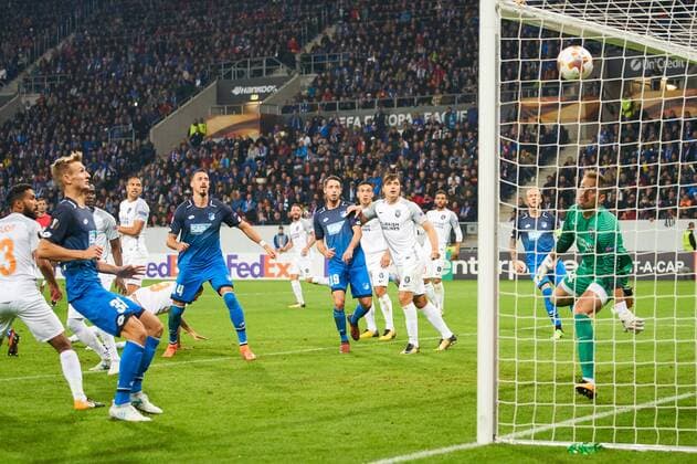 Benjamin HUEBNER, Hoff 21 Torschuss, schiesst das Tor zum 1-0 TSG 1899 HOFFENHEIM - ISTANBUL Basaksehir Gruppe C, Fussball UEFA EURO EM Europameisterschaft Fussball League, Hoffenheim, 19.10.2017 EL Saison 2017 2018