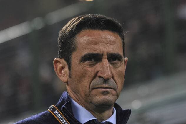19th October 2017, San Siro, Milan, Italy; Manuel Jim& xe9;nez head coach of AEK Athens during the UEFA Europa League football, AC Milan versus AEK Athens;  ActionPlus11941548
