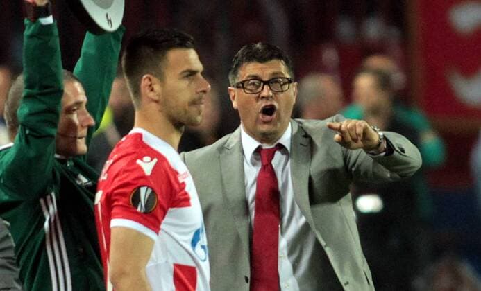 19.10.2017 Belgrade(Serbia) FK Crvena Zvezda(FC Red Star)-Arsenal Europa League men s football Vladan Milojevic (r) FK Crvena Zvezda(FC Red Star) coach : 