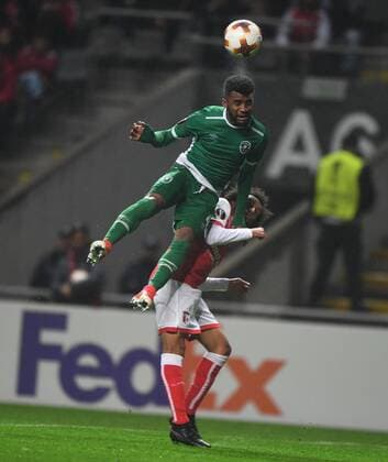 (171020) -- BRAGA, Oct. 20, 2017 -- Fabio Martins(bottom) of Braga vies for the ball during the Europa League soccer match between SC Braga and PFC Ludogorets 1945 at the Braga Municipal Stadium in Braga, Portugal, on Oct. 19, 2017.) (SP)PORTUGAL-BRAGA-EUROPA LEAGUE-SC BRAGA VS PFC LUDOGORETS ZhangxLiyun 