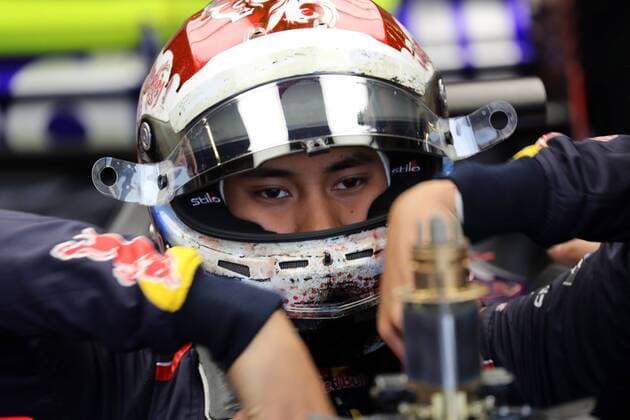20.10.2017 - Free Practice 1, Sean Gelael (INA) Test driver, Scuderia Toro Rosso STR12 United States Grand Prix, Austin 19 - 22 October 2017 20.10.2017 - Free Practice 1, Sean Gelael (INA) Test driver, Scuderia Toro Rosso STR12 