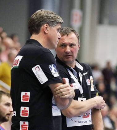 Runar Sigtryggsson (Trainer HBW Balingen-Weilstetten) und Eckard Nothdurft (Co-Trainer HBW Balingen-Weilstetten), ASV Hamm-Westfalen vs HBW Balingen-Weilstetten, Handball, 2. Bundesliga, 21.10.2017, Hamm Copyright: xEibner-Pressefoto Strohdiekx EP_JSK