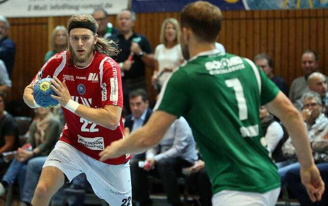 v.li.: Fabian Gutbrod (Bergischer HC), Stefan Schmitt (DJK Rimpar Wölfe), DKB 2. Handball-Bundesliga, DJK Rimpar Wölfe - Bergischer HC,