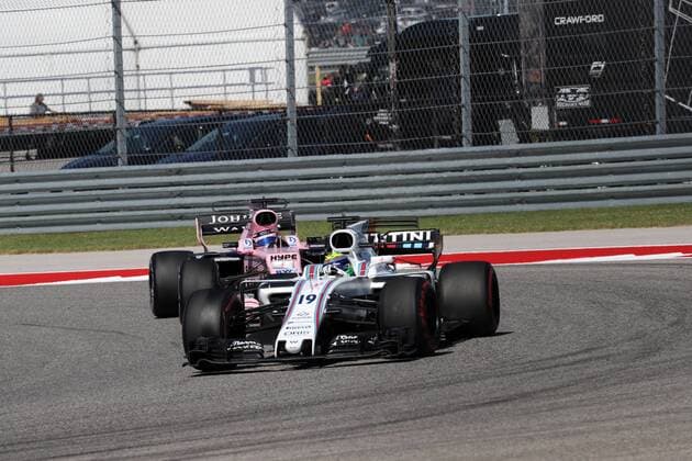 22.10.2017 - Race, Felipe Massa (BRA) Williams FW40 leads Sergio Perez (MEX) Sahara Force India F1 VJM010 United States Grand Prix, Austin 19 - 22 October 2017 22.10.2017 - Race, Felipe Massa (BRA) Williams FW40 leads Sergio Perez (MEX) Sahara Force India F1 VJM010 