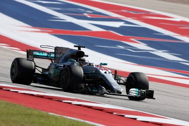 22.10.2017 - Race, Lewis Hamilton (GBR) Mercedes AMG F1 W08 United States Grand Prix, Austin 19 - 22 October 2017 22.10.2017 - Race, Lewis Hamilton (GBR) Mercedes AMG F1 W08 