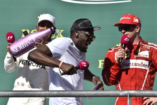 Motorsports: FIA Formula One World Championship WM Weltmeisterschaft 2017, Grand Prix of United States, 44 Lewis Hamilton (GBR, Mercedes AMG Petronas F1 Team), Usain Bolt, 7 Kimi Raikkonen (FIN, Scuderia Ferrari), Austin United States of America