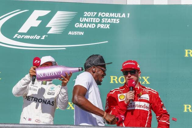 Motorsports: FIA Formula One World Championship WM Weltmeisterschaft 2017, Grand Prix of United States, 44 Lewis Hamilton (GBR, Mercedes AMG Petronas F1 Team), Usain Bolt, 7 Kimi Raikkonen (FIN, Scuderia Ferrari), Austin United States of America