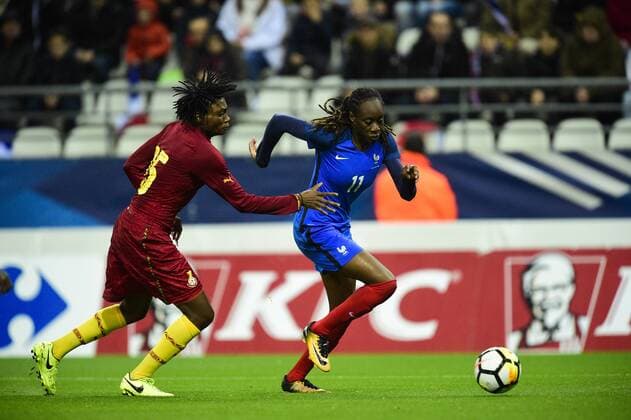 Ouleymata Sarr France vs Faustina Ampah Ghana FOOTBALL France vs Ghana feminine amical Reims 23 10 2017 JBAutissier Panoramic 