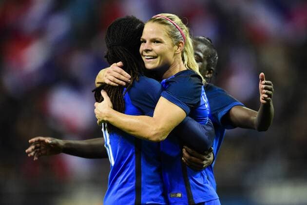 joie des joueuses de l equipe de France apres le but de Eugenie Le Sommer France FOOTBALL France vs Ghana feminine amical Reims 23 10 2017 JBAutissier Panoramic 