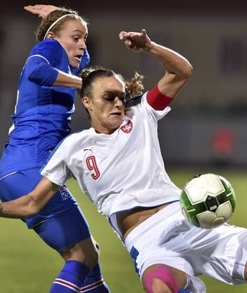 Sif Atlandottir of Iceland, left, and Lucie Vonkova of Czech in action during the women s World Cup qualification soccer match between Germany and Iceland in Znojmo, Czech Republic, on Monday, October 24, 2017. (CTKxPhoto LubosxPavlicek) CTKPhotoP201710241057501  PAV 10
