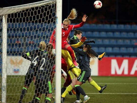 October 24, 2017 - St. Petersburg, Russia - October 24, 2017. St. Petersburg, Russia. Women s World Cup 2019 in football. Qualifying tournament. Russia-Wales. Russia-Wales. Women s World Cup 2019.  - ZUMAl75_ 20171024_zaf_l75_129 Copyright: xAlexanderxKulebyakinx