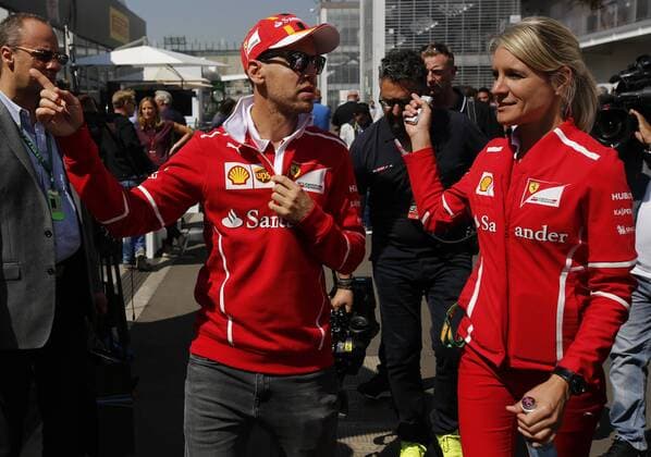 German driver Sebastian Vettel (C) of Ferrari adresses the media at the Hermanos Rodriguez racetrack where Mexico s Formula One Grand Prix will be celebrated next Sunday in Mexico City, Mexico, 26 October 2017. Mexico s Grand Prix !ACHTUNG: NUR REDAKTIONELLE NUTZUNG!  Copyright: xUlisesxRuizxBasurtox CMX007 20171026-636446451025995046