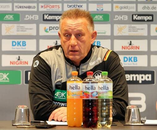 Leipzig, 27.10.2017, Lindner Hotel, Handball Damen, Pressekonferenz im Vorfeld der Handball Weltmeisterschaft der Frauen 2017 , Im Bild: Bundestrainer Michael Biegler (Deutschland) ,