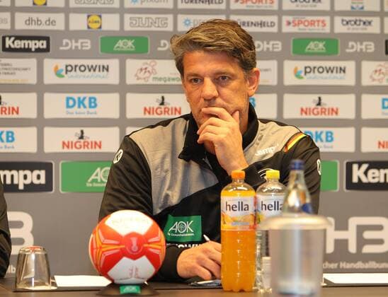 Leipzig, 27.10.2017, Lindner Hotel, Handball Damen, Pressekonferenz im Vorfeld der Handball Weltmeisterschaft der Frauen 2017 , Im Bild: Torwarttrainer Jan Heupert (Deutschland) ,
