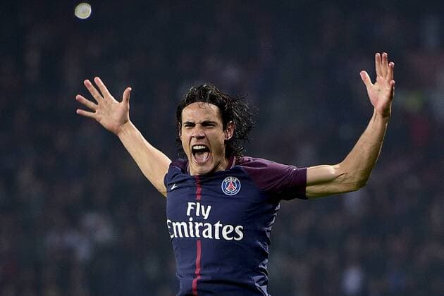 Bilder des Tages - SPORT joie des joueurs du PSG apres le but de CAVANI Edinson PSG FOOTBALL PSG vs Nice Conforama Ligue1 27 10 2017 JBAutissier Panoramic 