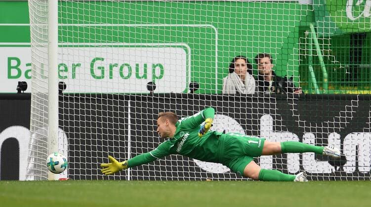 28.10.2017 - Fussball - Saison 2017 2018 - 2. Fussball - Bundesliga - 12. Spieltag: SpVgg Greuther Fürth ( Kleeblatt ) - SV Sandhausen SVS - - Marius Funk (1, SpVgg Greuther Fürth )